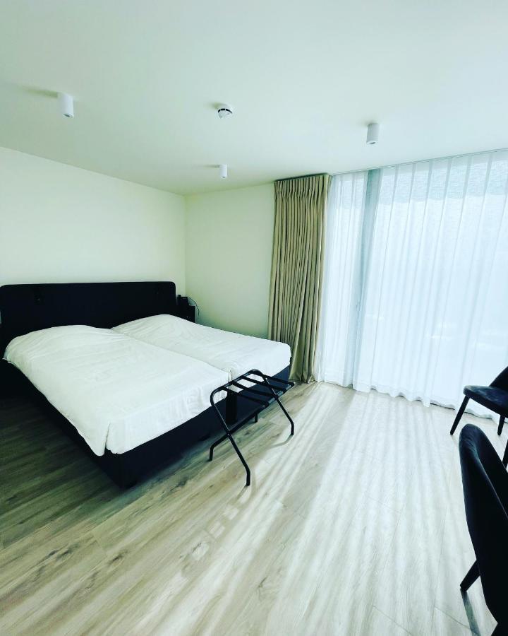 Hotel Bell-X Kortrijk-เวเวลเคม ภายนอก รูปภาพ