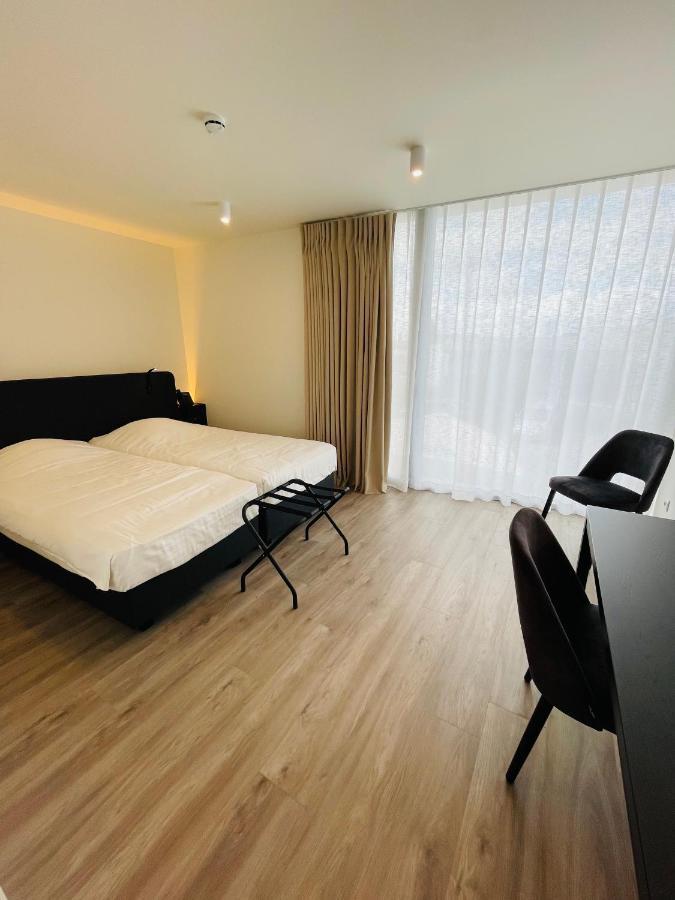 Hotel Bell-X Kortrijk-เวเวลเคม ภายนอก รูปภาพ