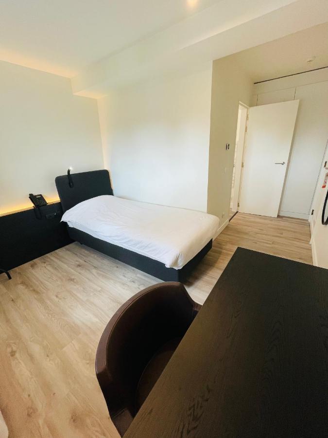 Hotel Bell-X Kortrijk-เวเวลเคม ภายนอก รูปภาพ
